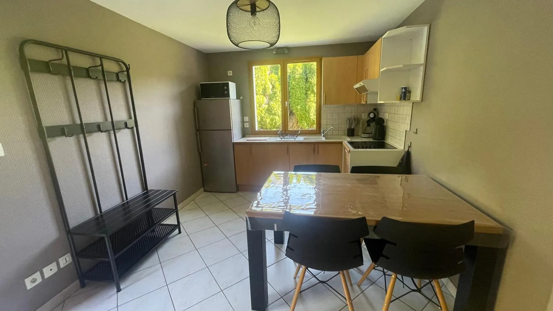Apartamento Appartement Entre Lac Et Montagnes Thônes
